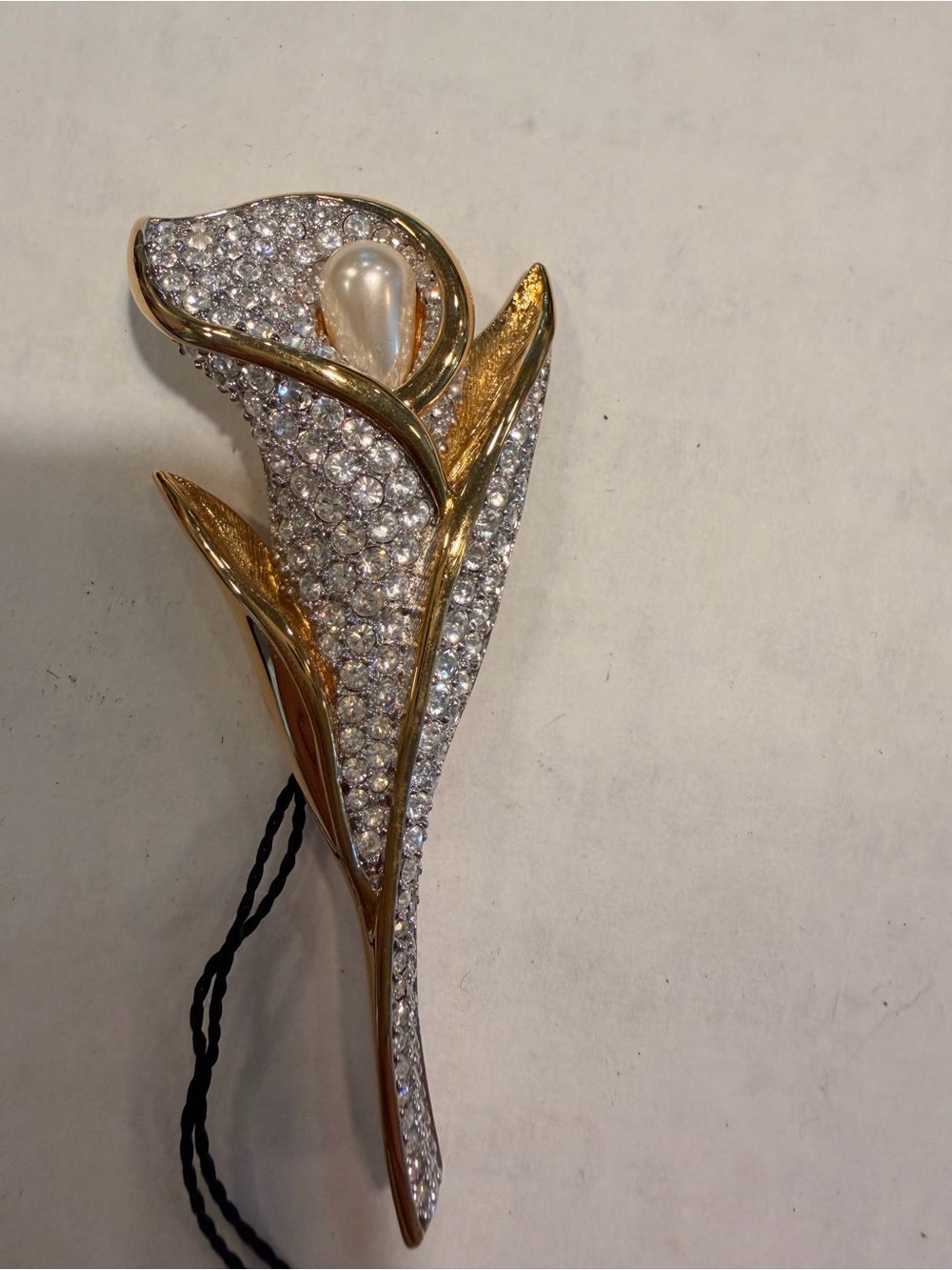 Vintage Swarovski Crystal Calla Lily Brooch Pins w/ Tags Gold Floral Rhinestone